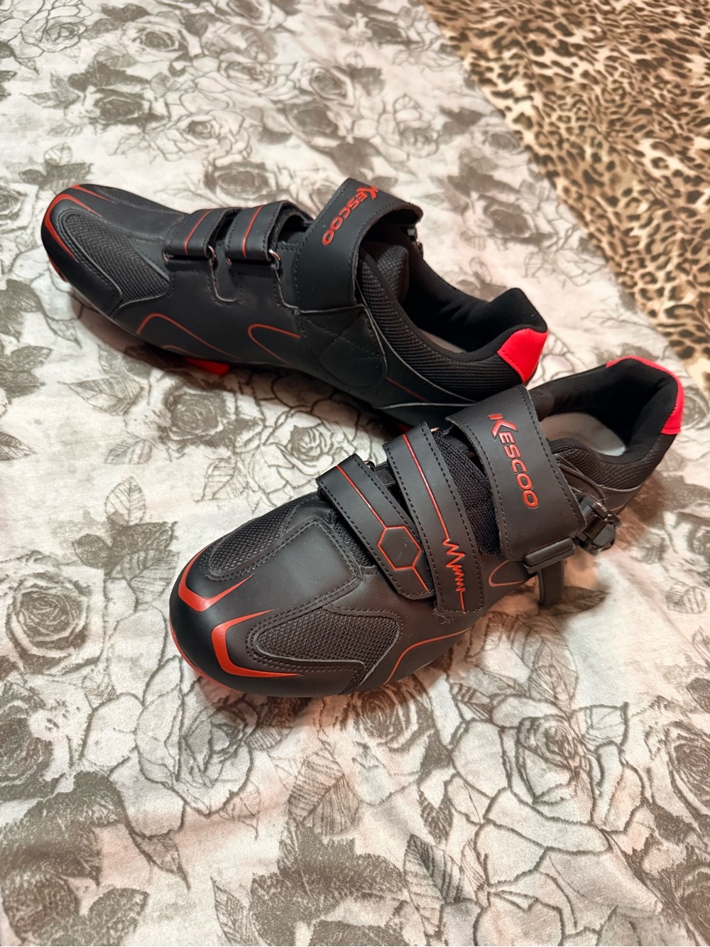 Unisex Cycling Shoes Compatible with pelaton Indoor Road Bike Riding Shoes fo..